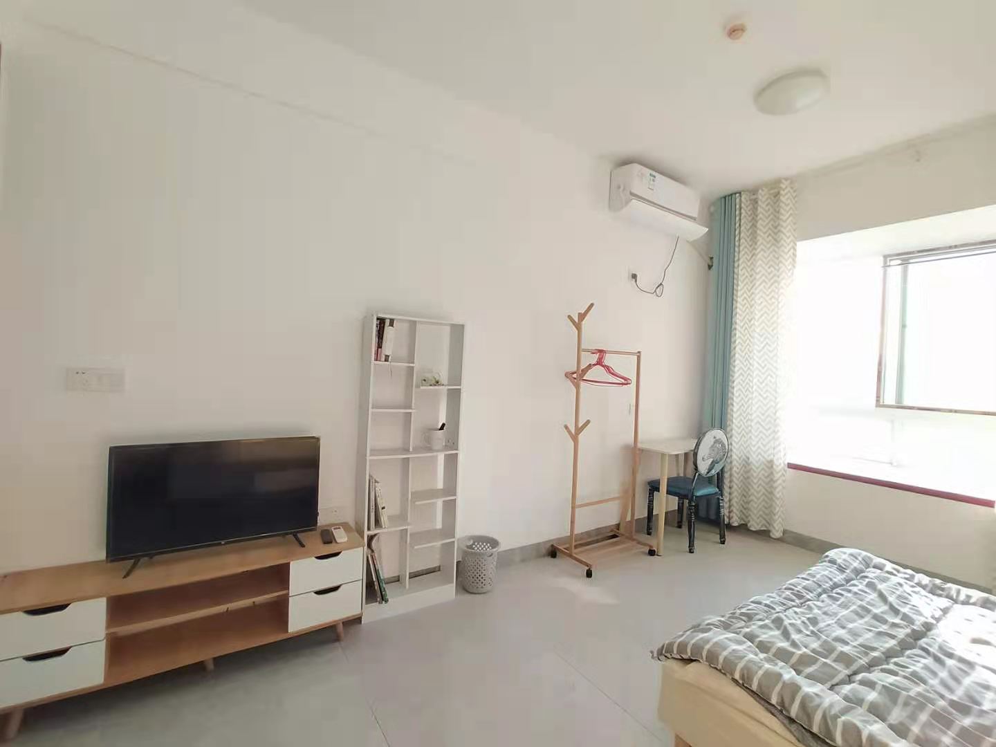佳源罗马都市  1室1厅1卫   1600.00元/月室内图