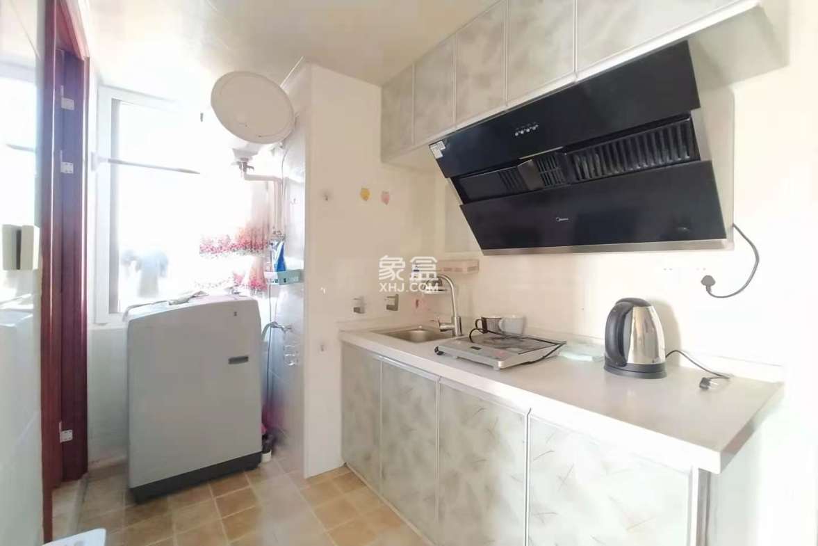 佳源罗马都市 1室1厅1卫 1600.0元/月 佳源罗马都市 1室1厅1卫 1600.0元/月室内图