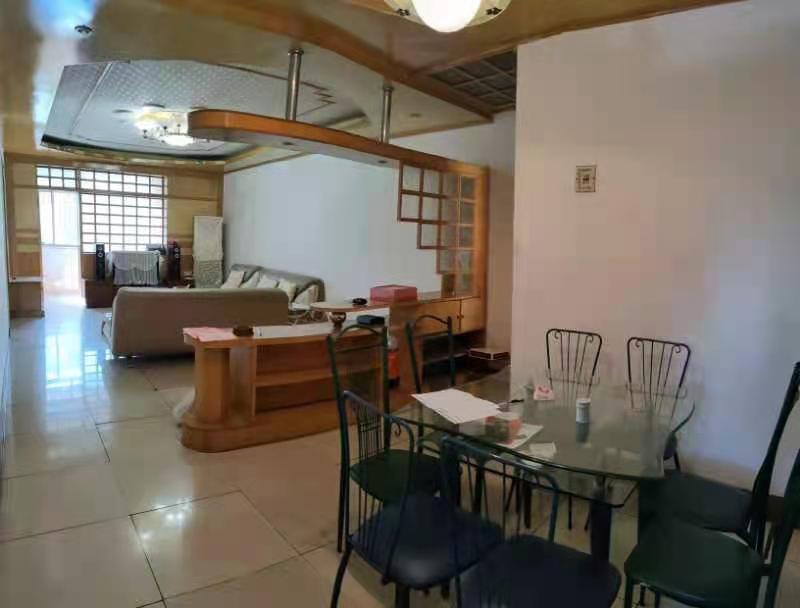 梓山苑小区  3室2厅2卫   1300.00元/月室内图