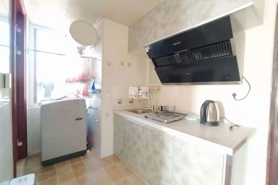 佳源罗马都市 1室1厅1卫 1600.0元/月 佳源罗马都市 1室1厅1卫 1600.0元/月室内图