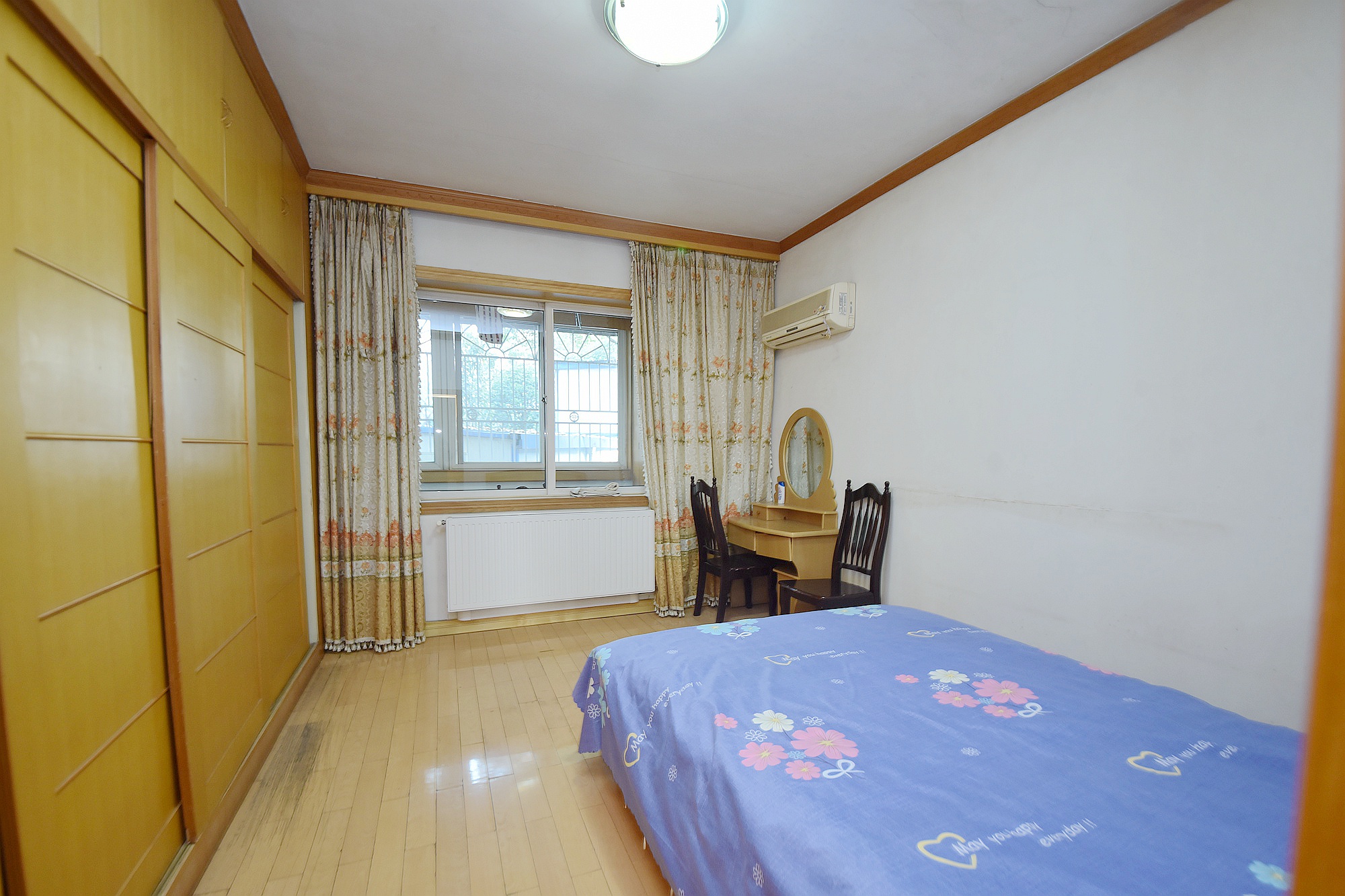 省质检局宿舍  3室2厅1卫   110.00万卧室