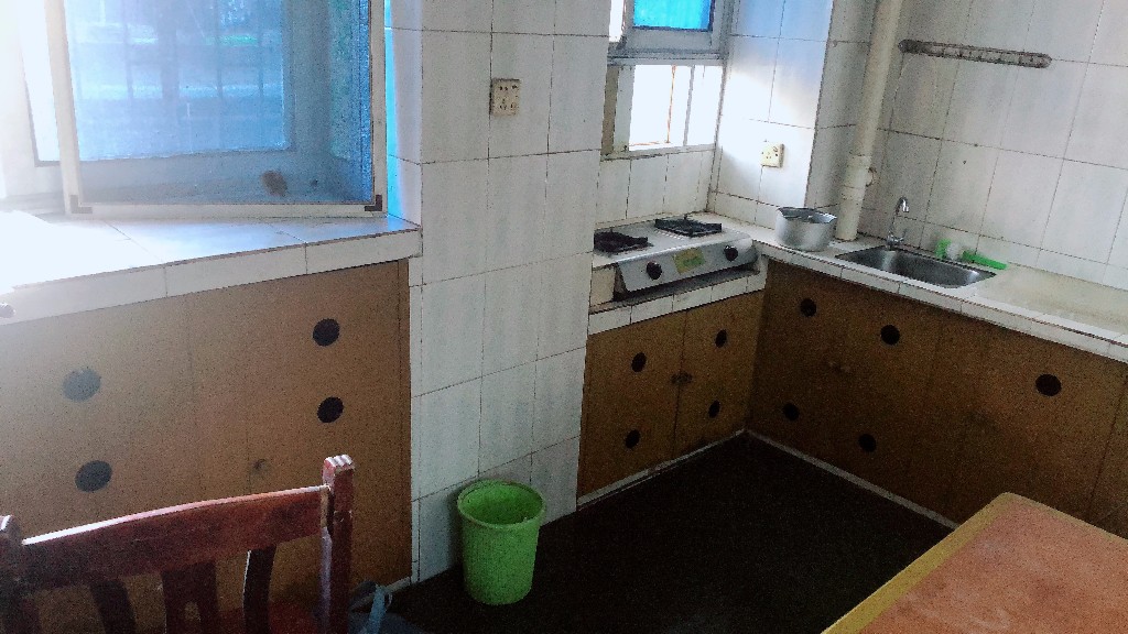 桠枝塘二村 2室1厅1卫 1100.0元/月 桠枝塘二村 2室1厅1卫 1100.0元/月室内图