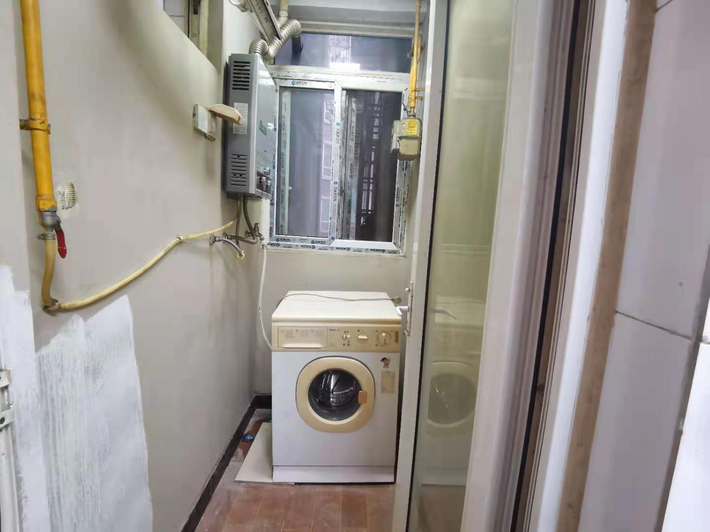 南湖锦苑 1室1厅1卫 1500.0元/月 南湖锦苑 1室1厅1卫 1500.0元/月室内图