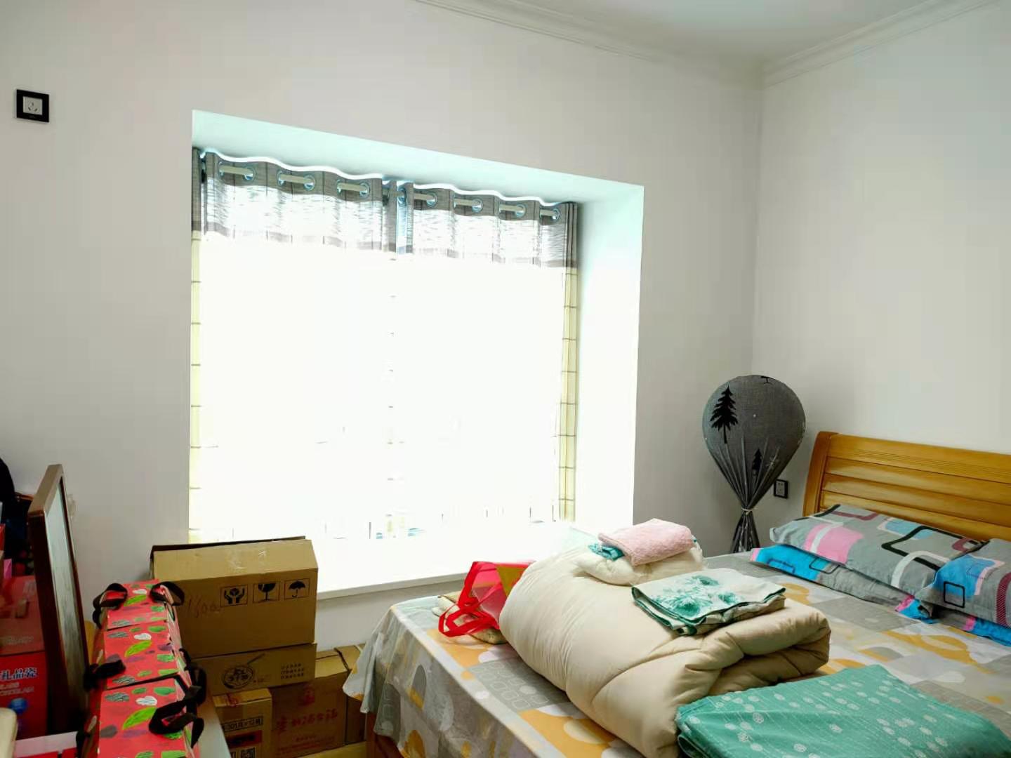 碧桂园 3室3厅2卫 130.0万 碧桂园 3室3厅2卫 130.0万卧室