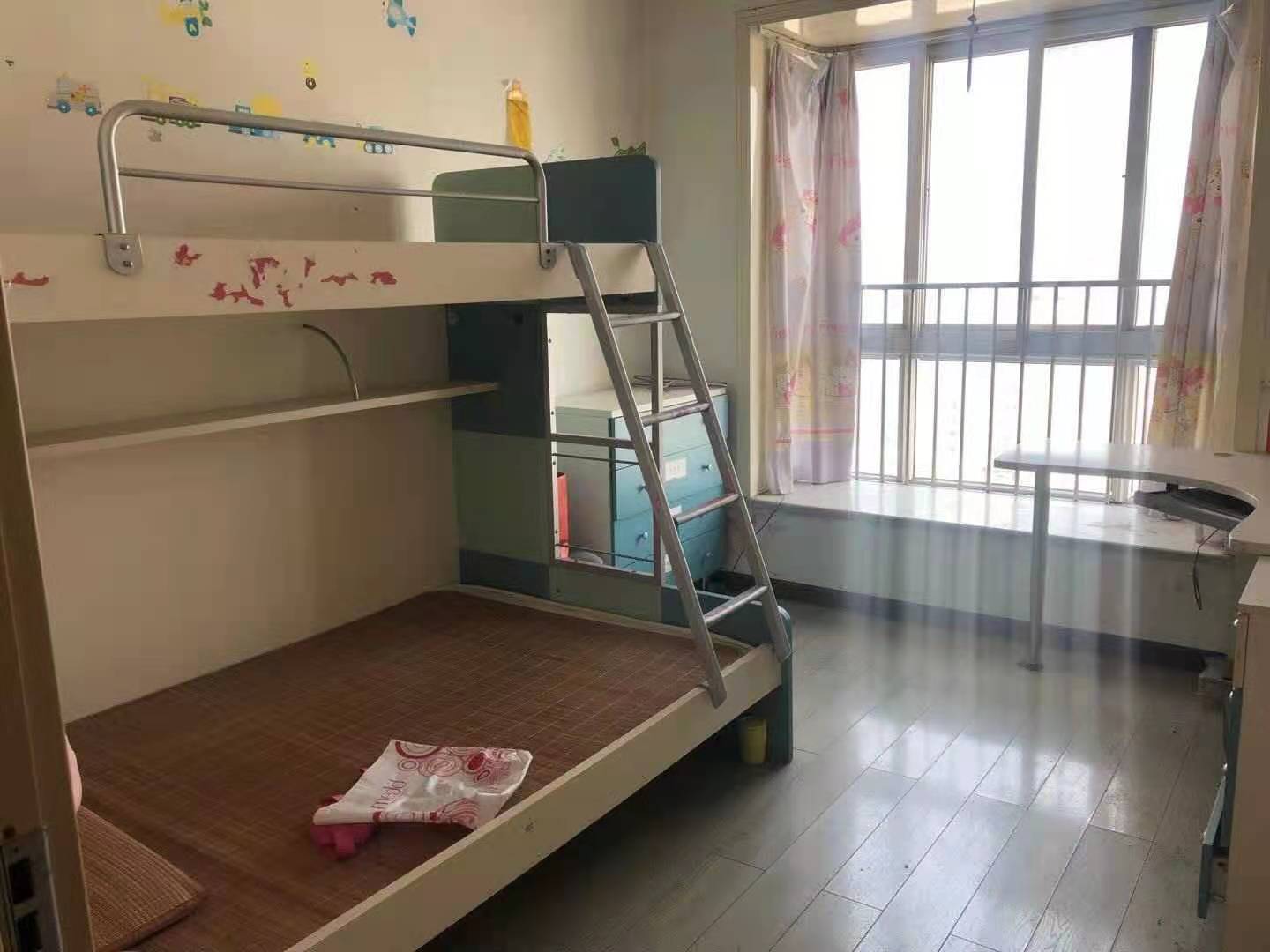 广汇商业广场  3室2厅2卫   2000.00元/月室内图