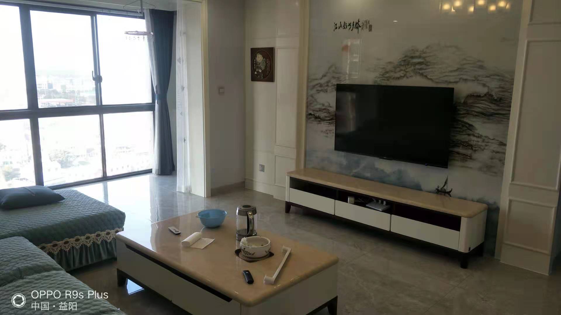 大汉资江城 3室2厅2卫 108.0万 大汉资江城 3室2厅2卫 108.0万客厅