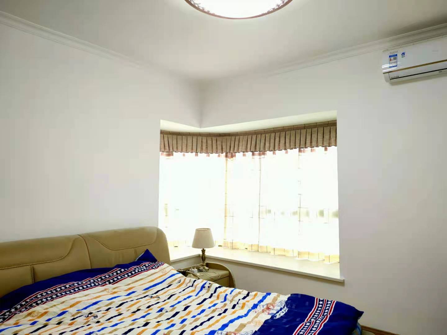 碧桂园 3室3厅2卫 130.0万 碧桂园 3室3厅2卫 130.0万卧室