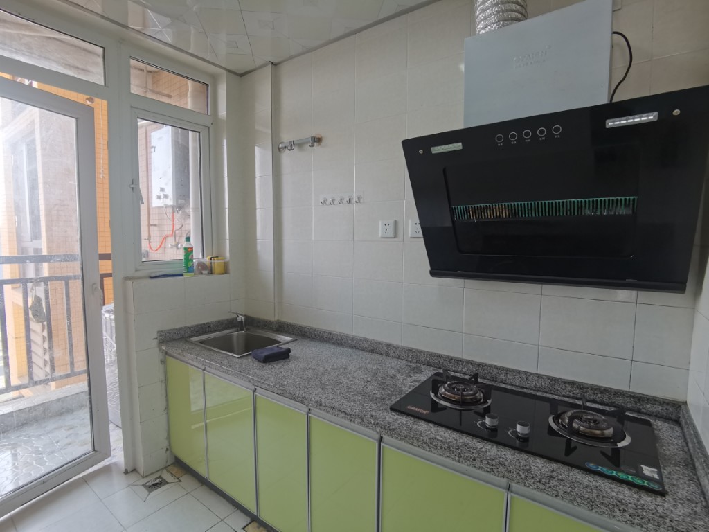 南湖尚景 1室1厅1卫 1800.0元/月 南湖尚景 1室1厅1卫 1800.0元/月室内图