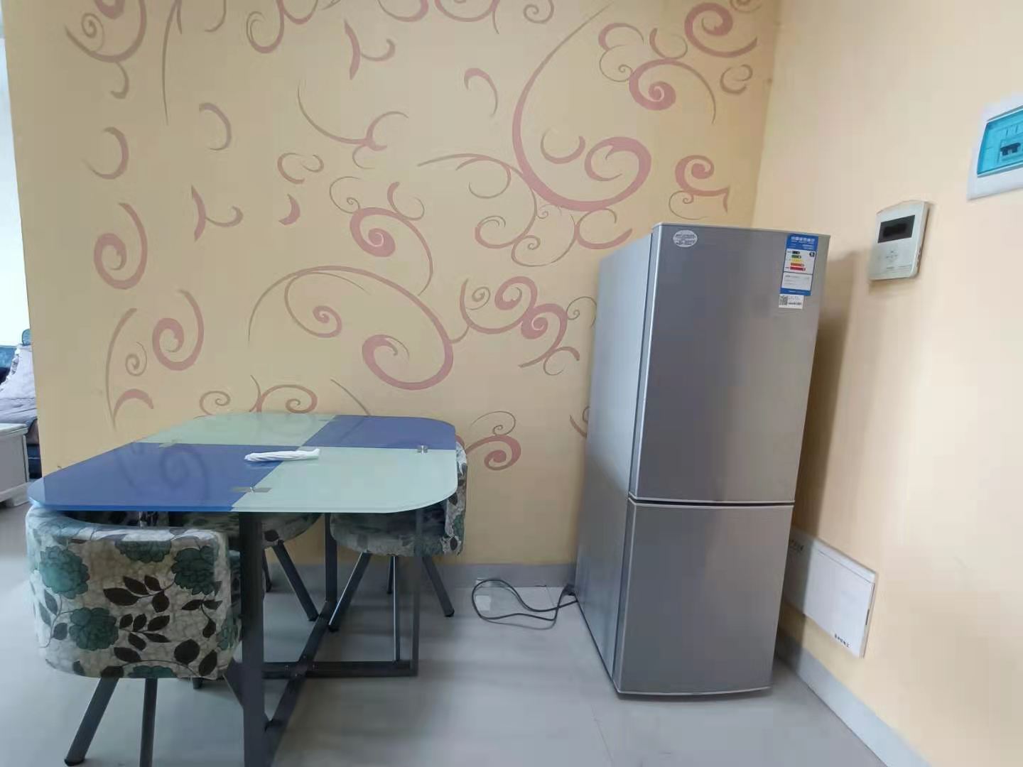 明兴翰苑一期 2室2厅1卫 1800.00元/月 明兴翰苑一期 2室2厅1卫 1800.00元/月室内图