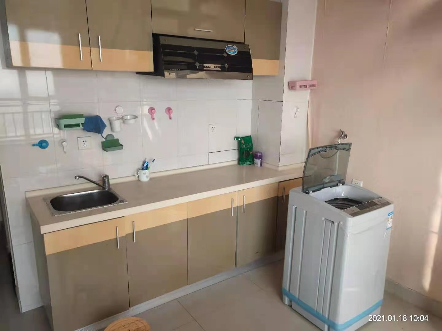 中瀚财富广场  2室1厅1卫    1200.0元/月 中瀚财富广场  2室1厅1卫    1200.0元/月室内图