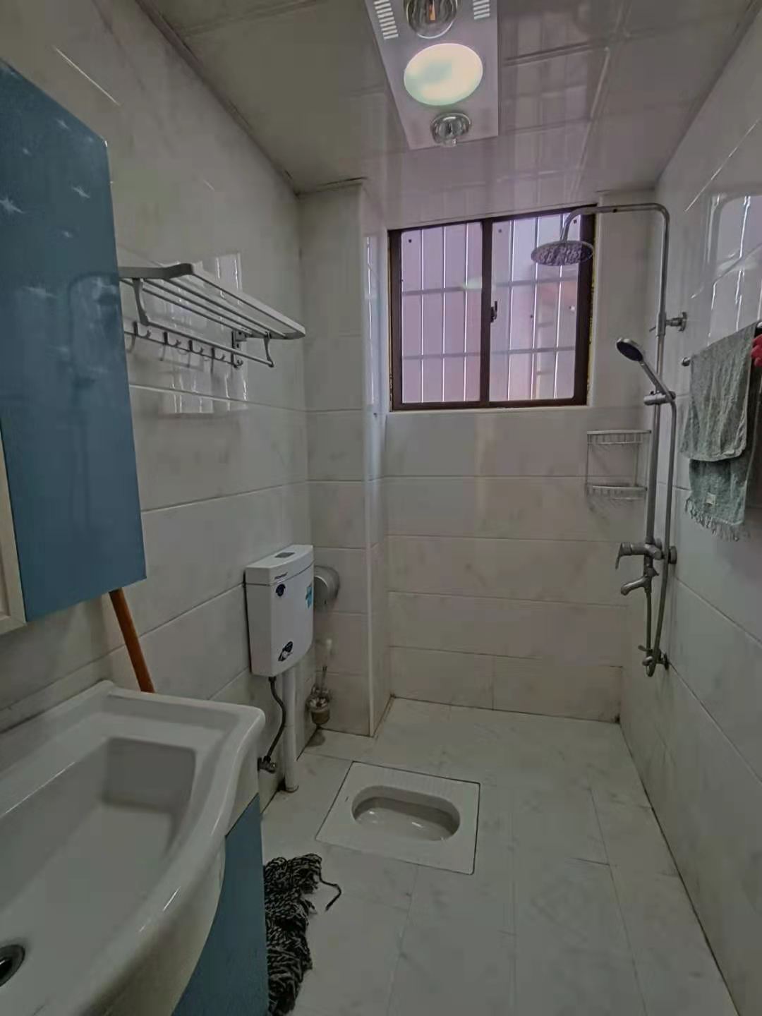 明兴翰苑一期 2室2厅1卫 1800.00元/月 明兴翰苑一期 2室2厅1卫 1800.00元/月室内图