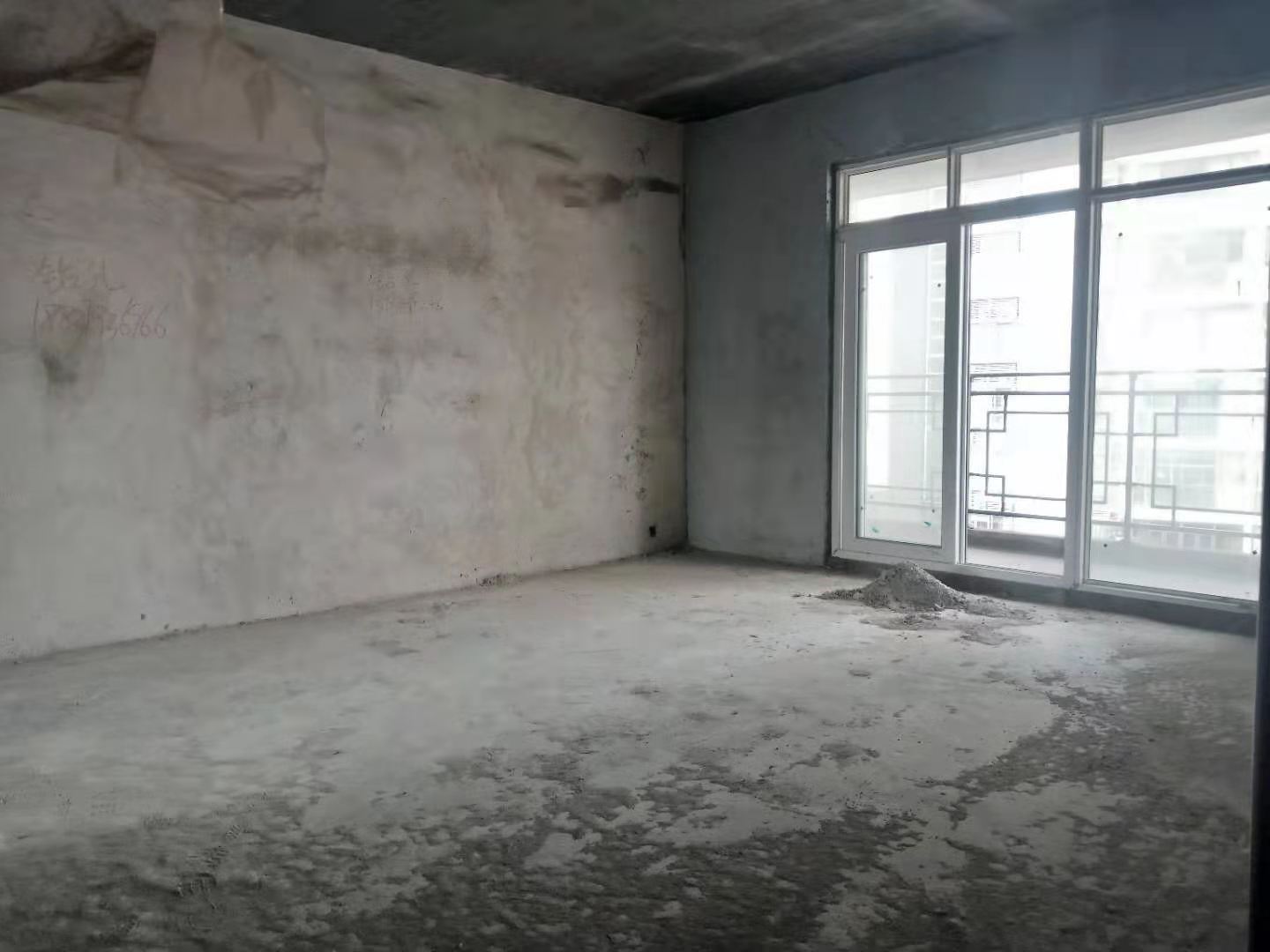 云沙诗意  4室2厅2卫   116.00万卫生间