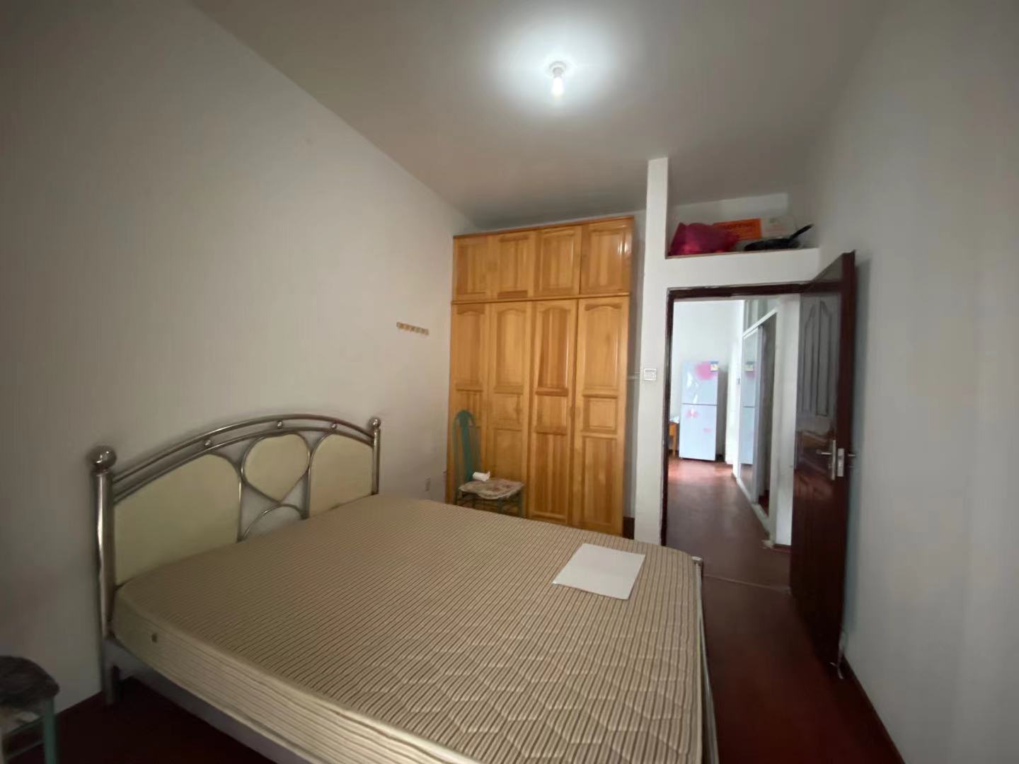 二江花园  1室1厅1卫   1200.00元/月 二江花园  1室1厅1卫   1200.00元/月室内图