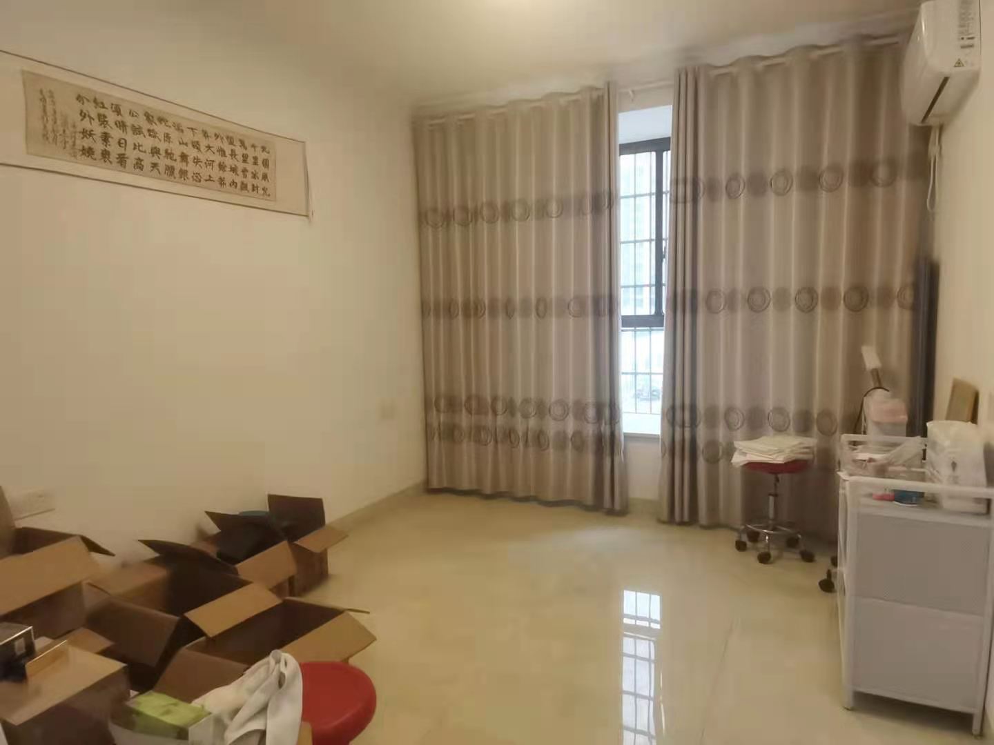 大明安置小区  3室2厅1卫    1200.0元/月 大明安置小区  3室2厅1卫    1200.0元/月室内图