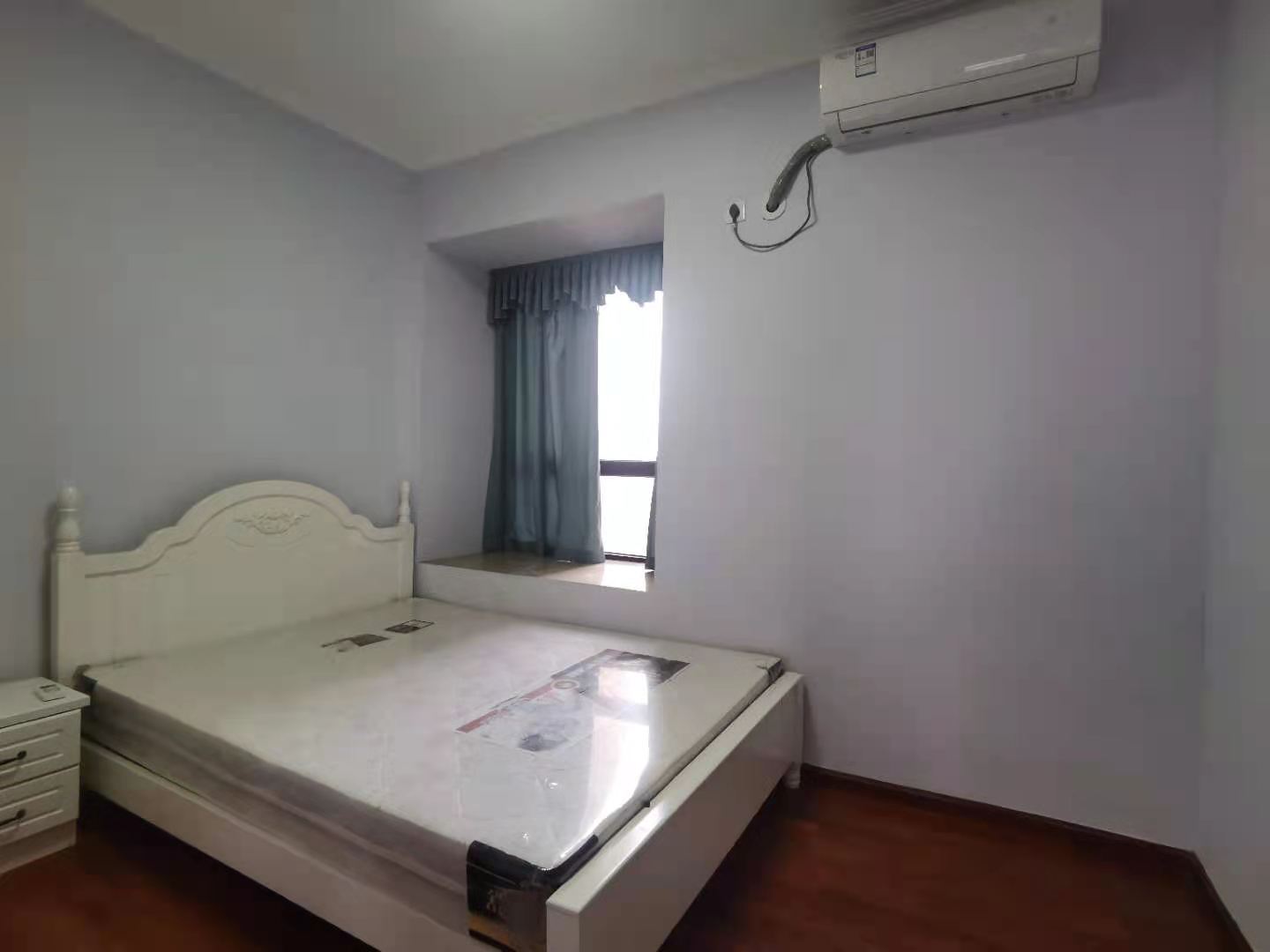 南湖尚景 2室2厅1卫 2300.0元/月 南湖尚景 2室2厅1卫 2300.0元/月室内图