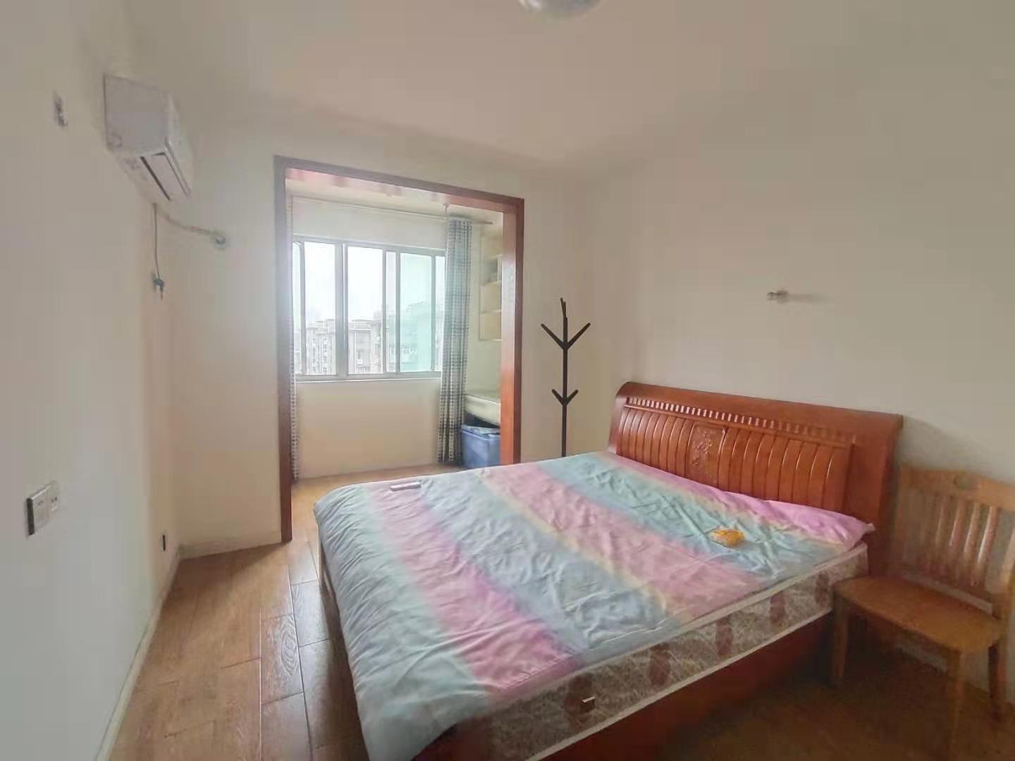 鑫源公寓 2室1厅1卫 1600.0元/月 鑫源公寓 2室1厅1卫 1600.0元/月室内图