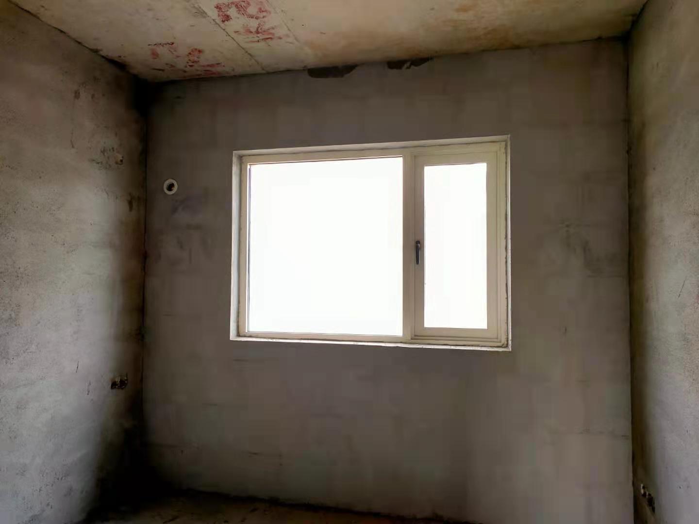 碧桂园梓山府 3室2厅2卫 98.0万 碧桂园梓山府 3室2厅2卫 98.0万客厅