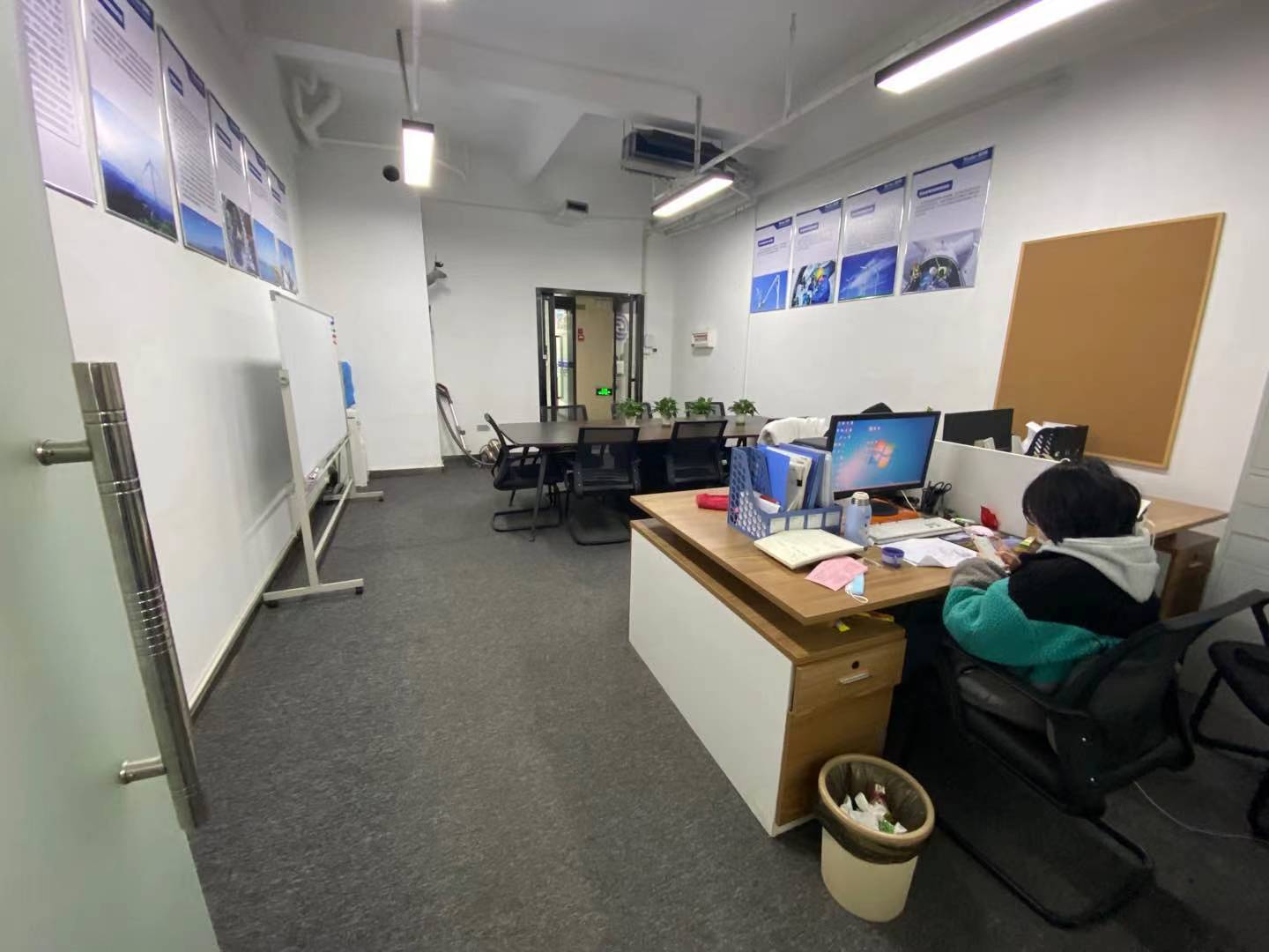 华晨华人街 1室1厅1卫 2500.0元/月 华晨华人街 1室1厅1卫 2500.0元/月室内图