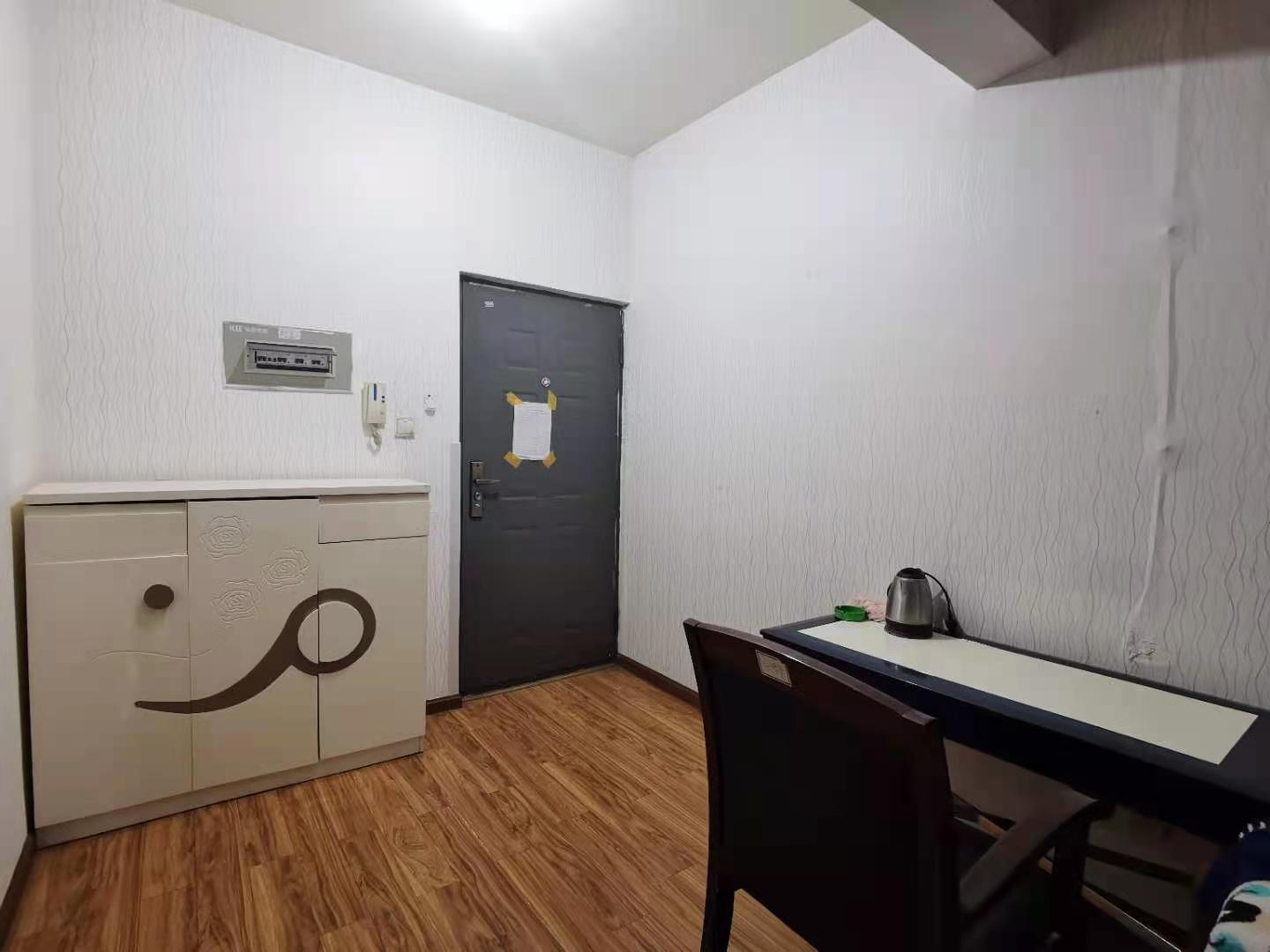 南湖锦苑 2室1厅1卫 1800.0元/月 南湖锦苑 2室1厅1卫 1800.0元/月室内图