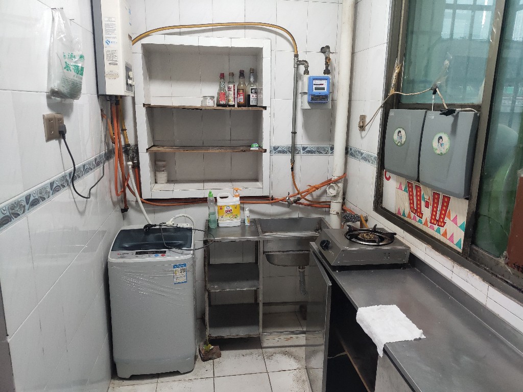 天禄大厦 2室2厅1卫 900.0元/月 天禄大厦 2室2厅1卫 900.0元/月室内图