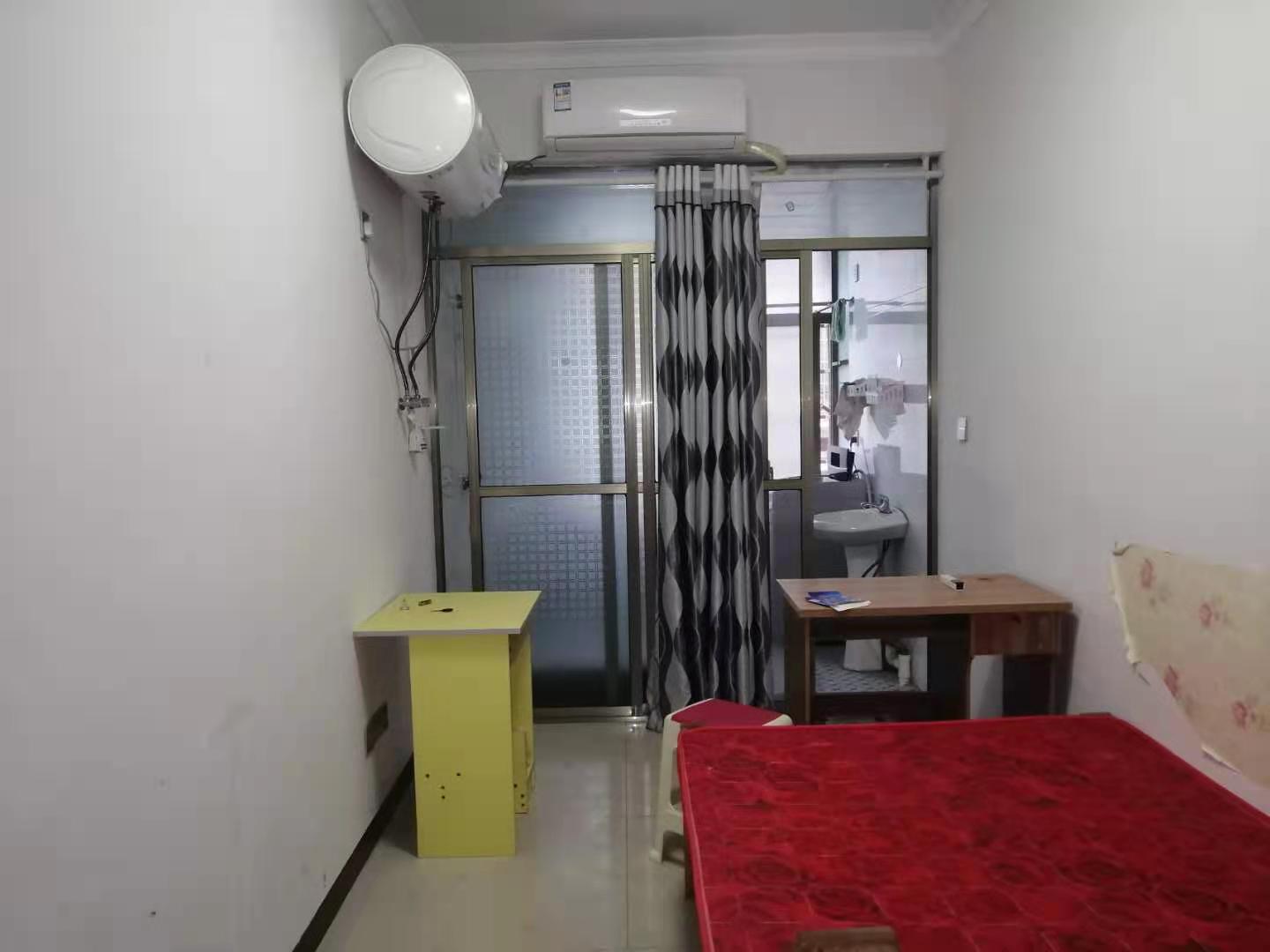 羊舞岭小区  1室1厅1卫    400.0元/月 羊舞岭小区  1室1厅1卫    400.0元/月室内图1