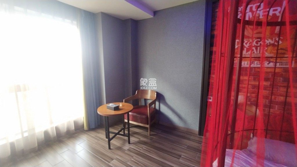 隆升广场  1室1厅1卫    33.8万