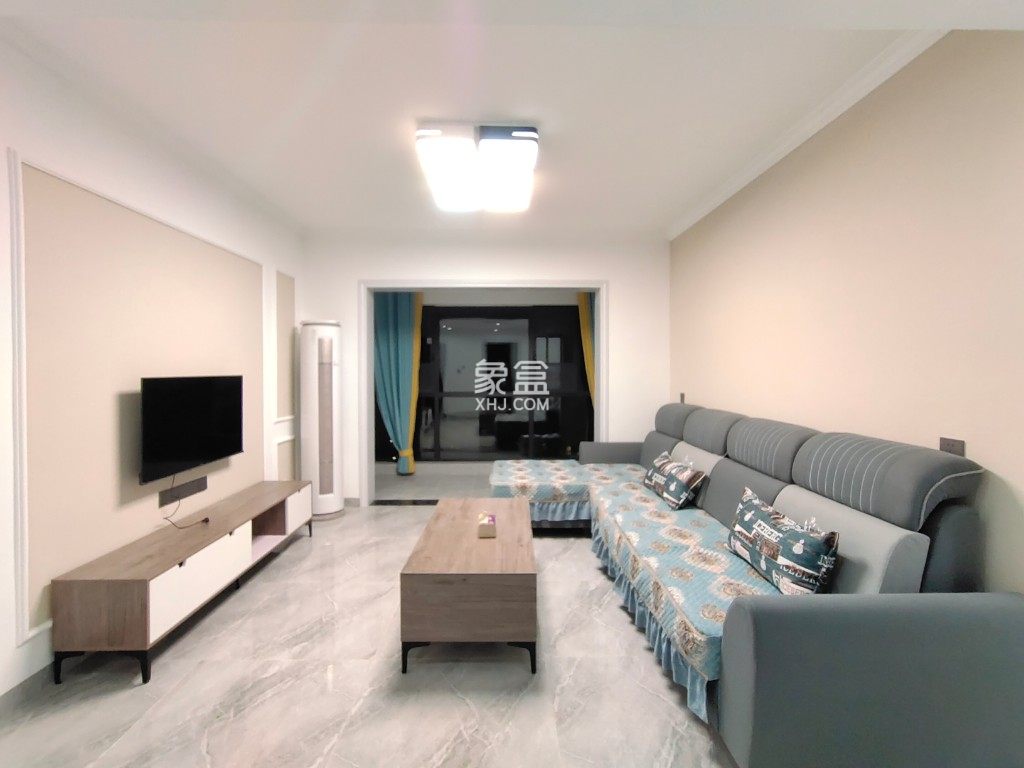 三润城(三润星城) 3室2厅2卫 2200.