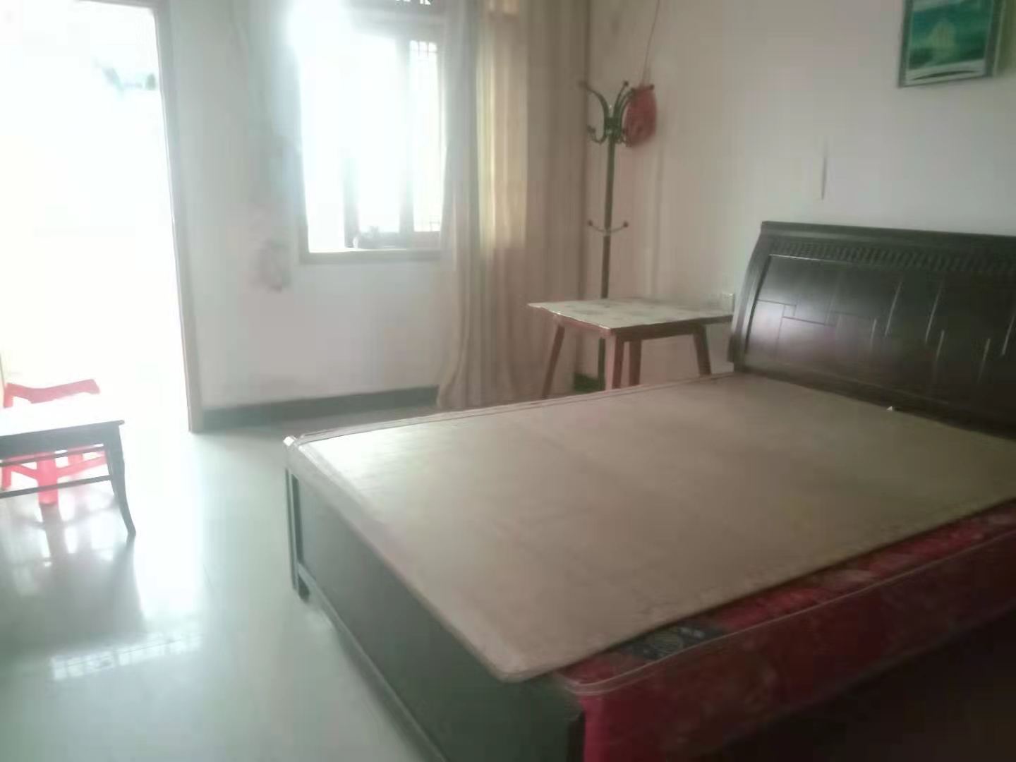 幸福小区 3室2厅2卫 1000.0元/月 幸福小区 3室2厅2卫 1000.0元/月室内图