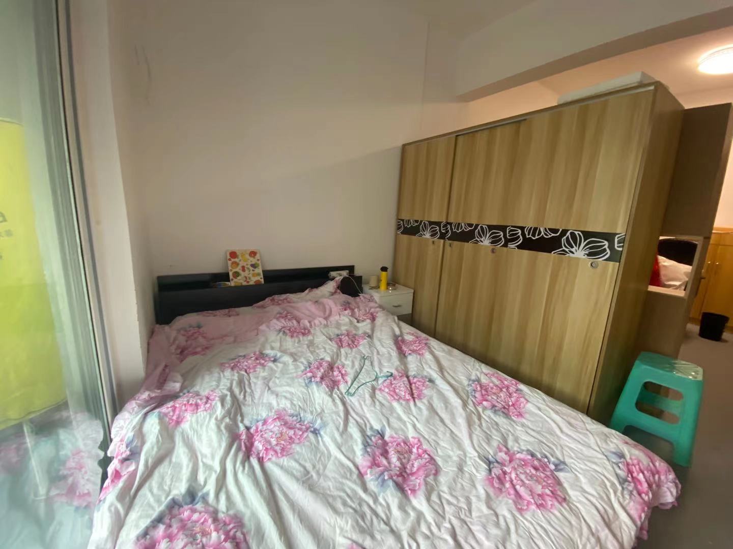 南湖春天 1室1厅1卫 1300.0元/月 南湖春天 1室1厅1卫 1300.0元/月室内图