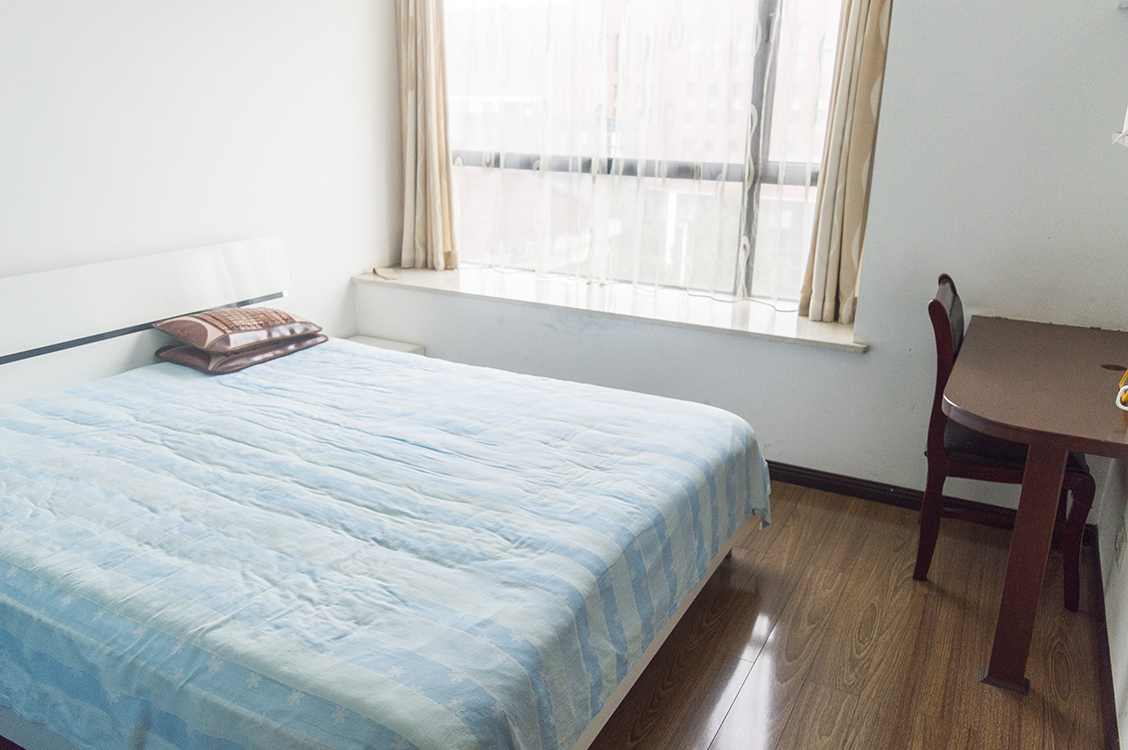 中核缇香名苑  3室2厅2卫    115.0万客厅