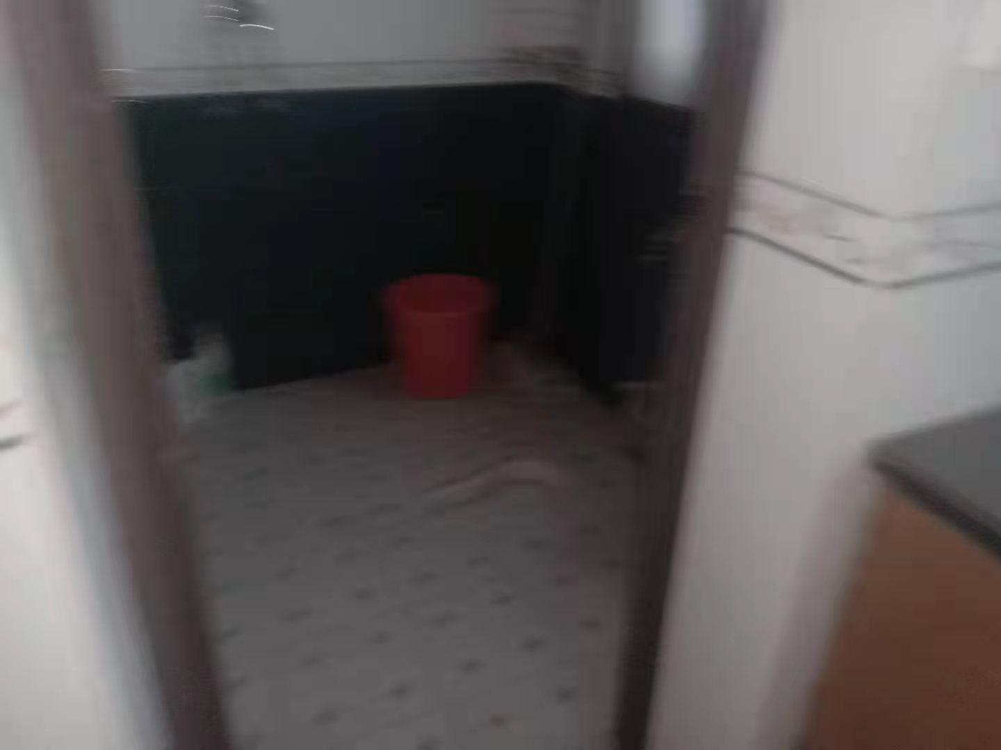 幸福小区 3室2厅2卫 1000.0元/月 幸福小区 3室2厅2卫 1000.0元/月室内图