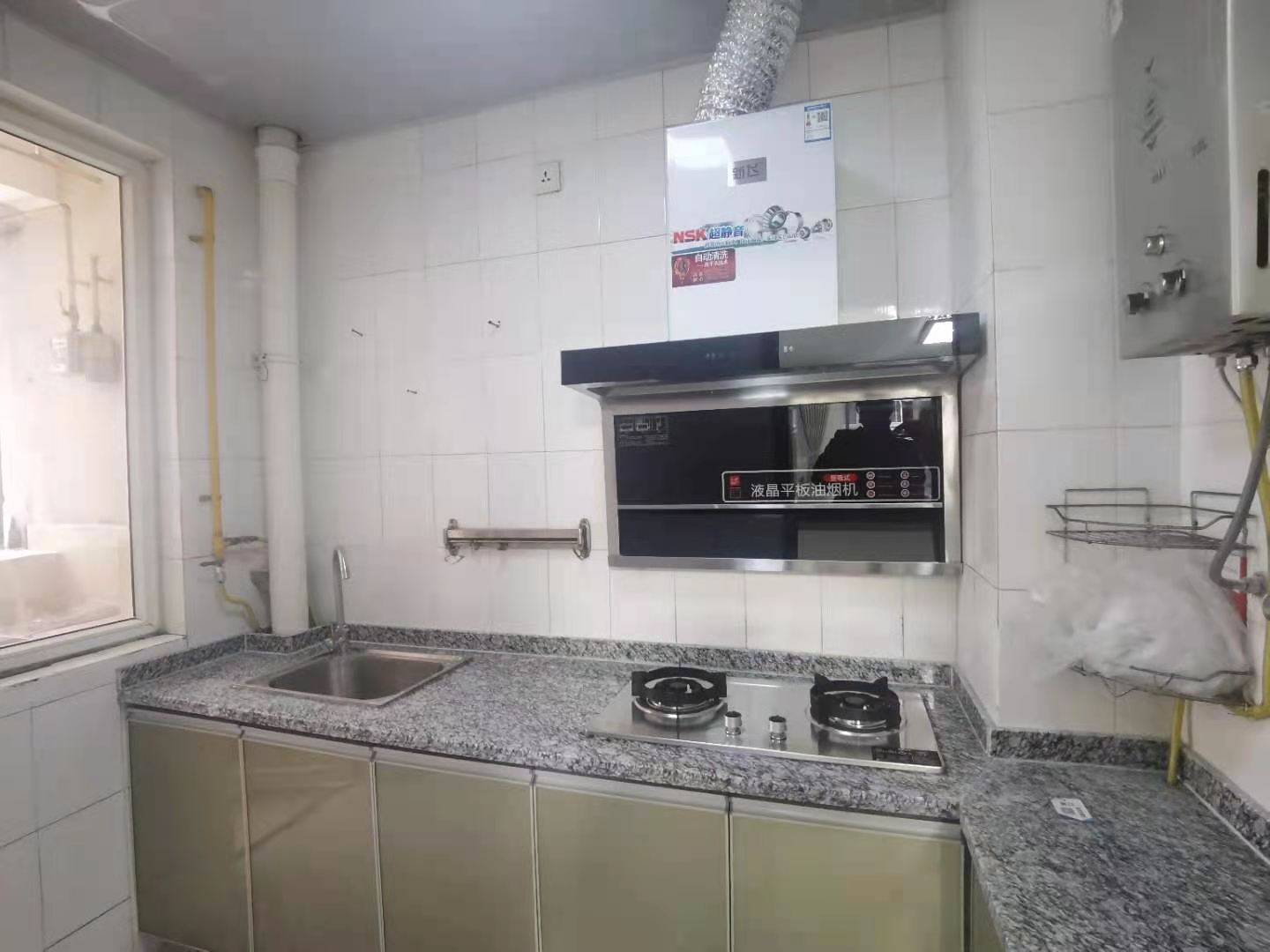 南湖锦苑 2室2厅1卫 2000.0元/月 南湖锦苑 2室2厅1卫 2000.0元/月室内图