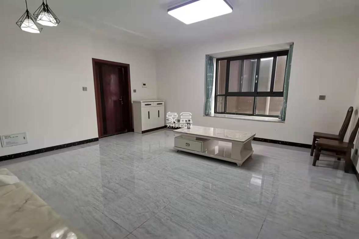 南湖春天  2室1厅1卫    1900.0元/月 南湖春天  2室1厅1卫    1900.0元/月室内图