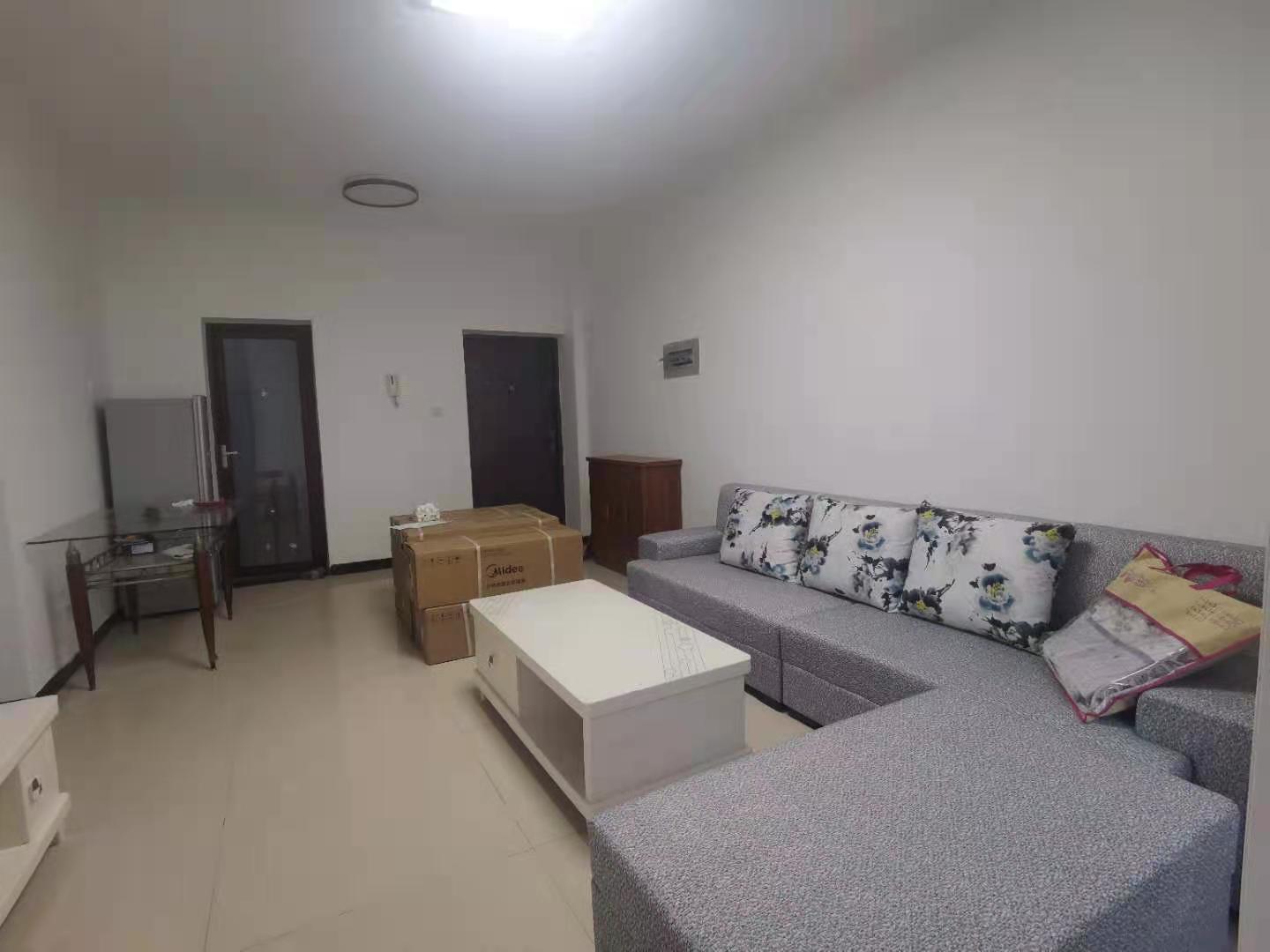 南湖锦苑 2室2厅1卫 2000.0元/月 南湖锦苑 2室2厅1卫 2000.0元/月室内图