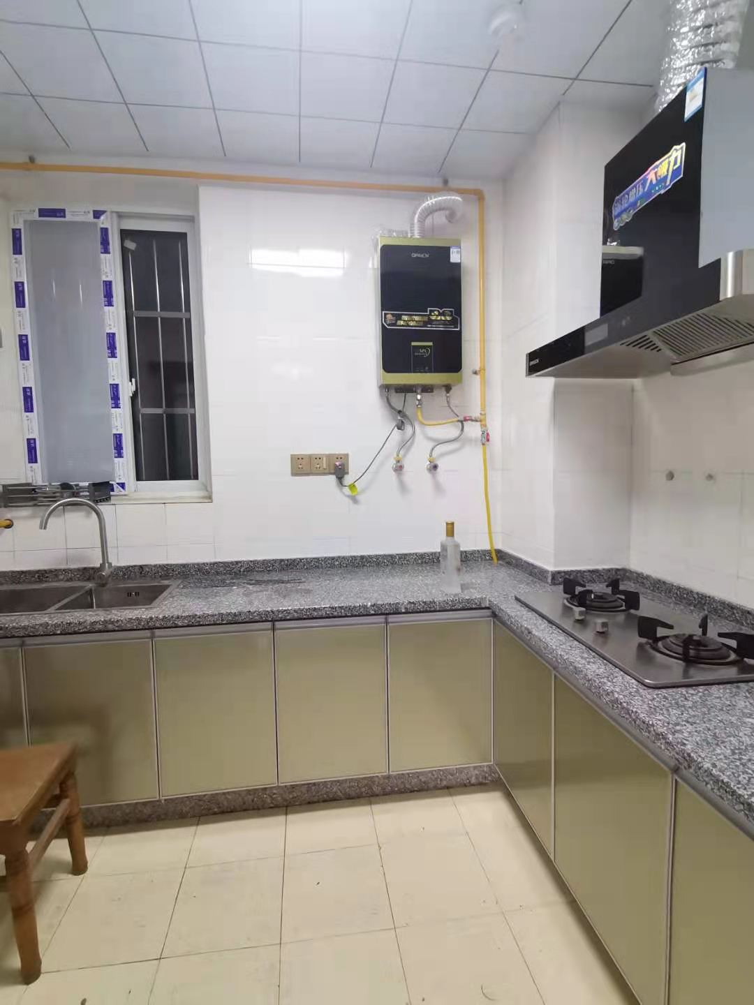 南湖春天  2室1厅1卫    1900.0元/月 南湖春天  2室1厅1卫    1900.0元/月室内图