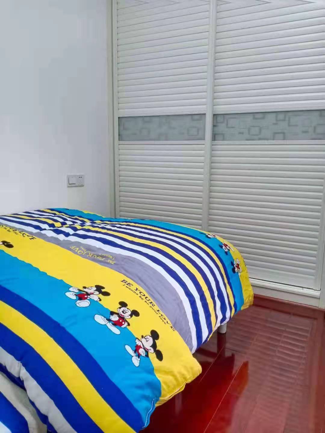 桃花缘 3室2厅2卫 2400.0元/月 桃花缘 3室2厅2卫 2400.0元/月室内图