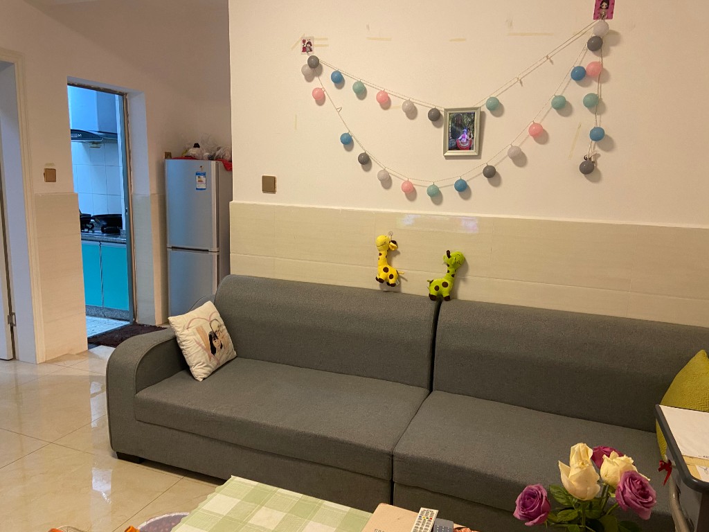 南湖锦苑 1室1厅1卫 1800.0元/月 南湖锦苑 1室1厅1卫 1800.0元/月室内图