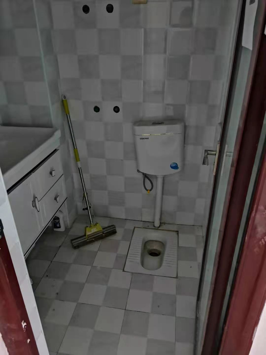 喜地时代广场(中环大厦) 1室1厅1卫 6000.0元/月 喜地时代广场(中环大厦) 1室1厅1卫 6000.0元/月室内图