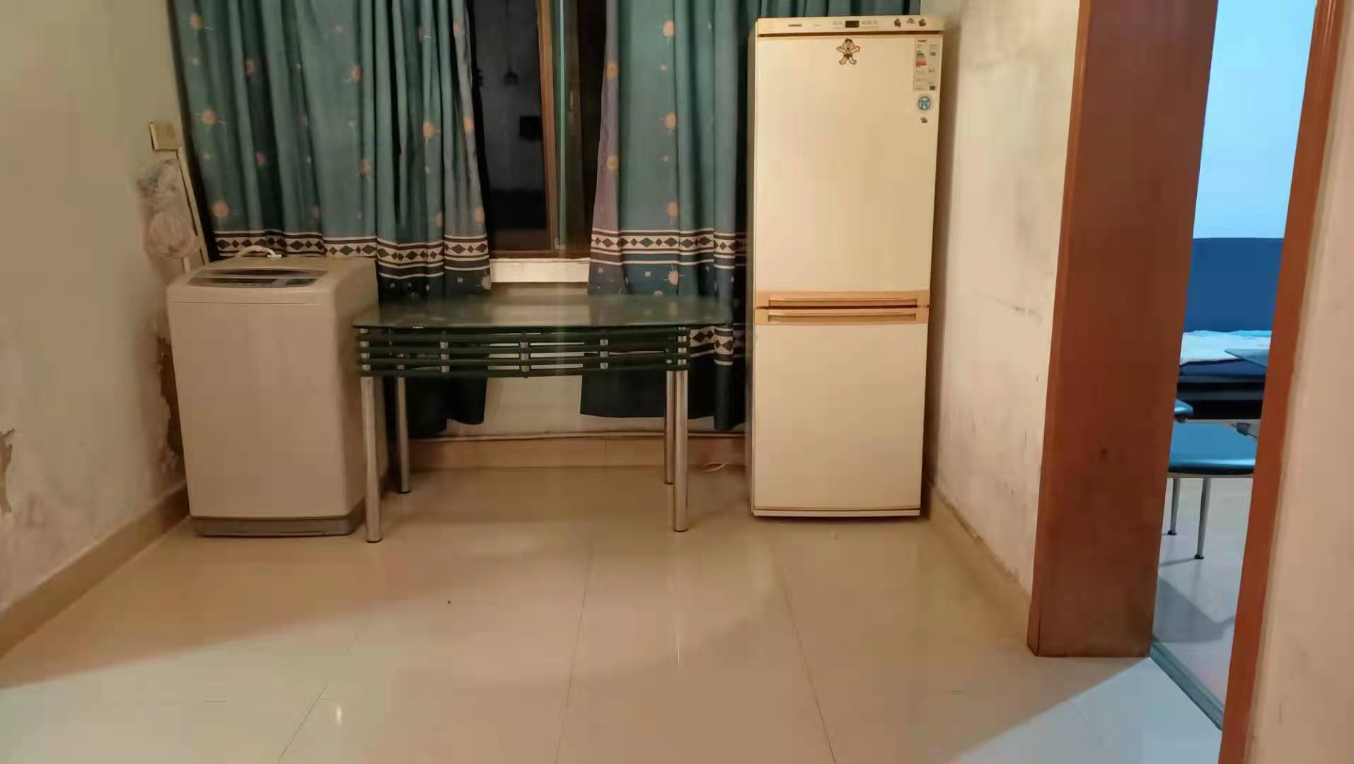 线路局红旗中路33号 2室2厅1卫 1050.0元/月 线路局红旗中路33号 2室2厅1卫 1050.0元/月室内图