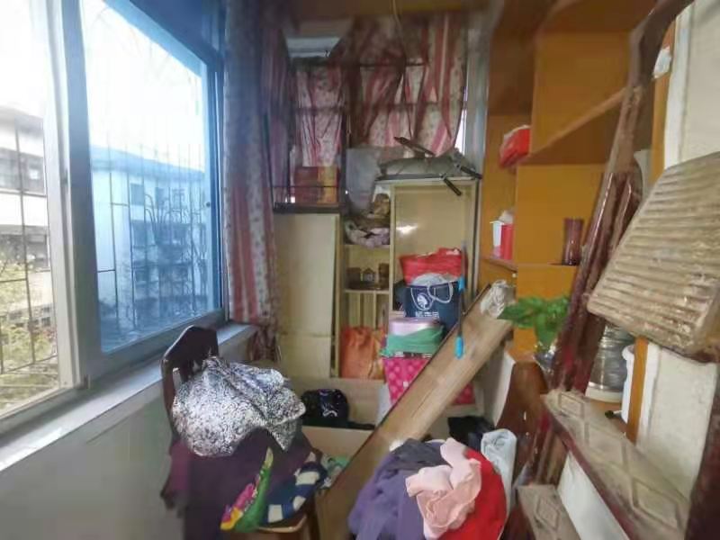 橡胶院 2室2厅1卫 1000.0元/月 橡胶院 2室2厅1卫 1000.0元/月室内图