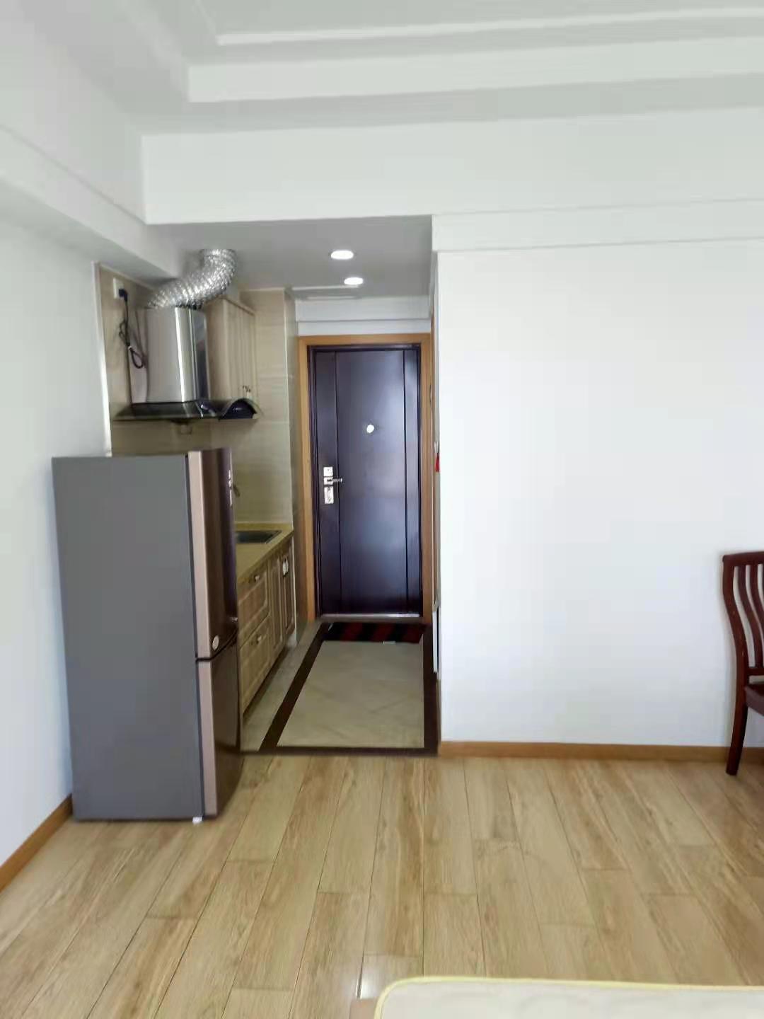 南湖国际4期  1室1厅1卫   1400.00元/月 南湖国际4期  1室1厅1卫   1400.00元/月室内图