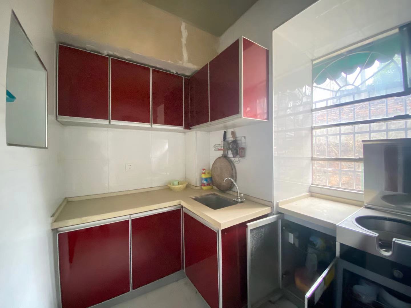 二汽运建设北路39号 2室1厅1卫 800.0元/月 二汽运建设北路39号 2室1厅1卫 800.0元/月室内图