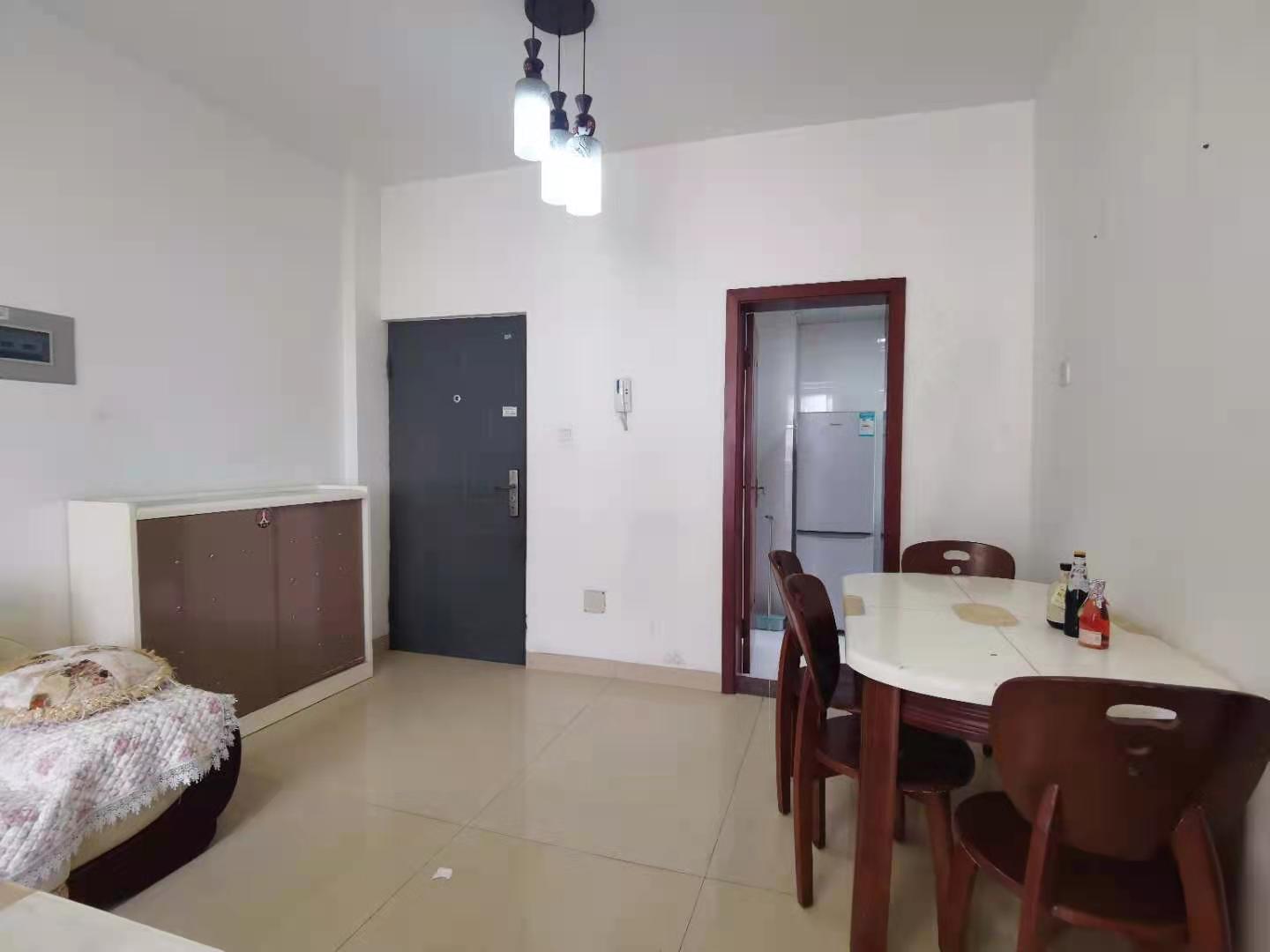 南湖锦苑 2室1厅1卫 2000.0元/月 南湖锦苑 2室1厅1卫 2000.0元/月室内图