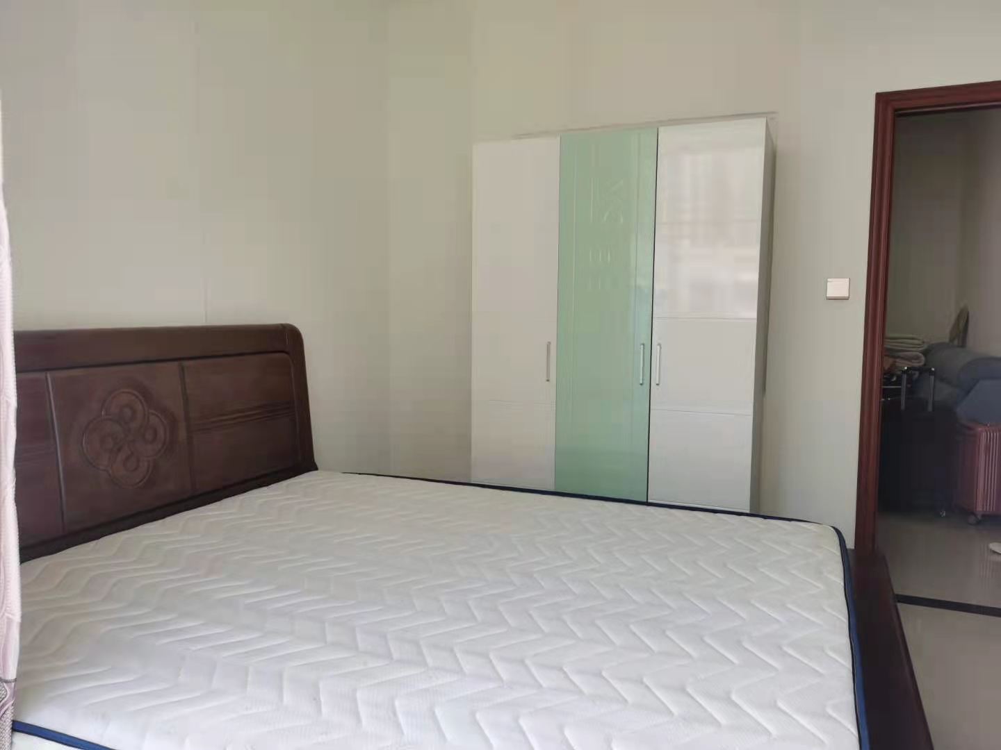 南湖锦苑 1室1厅1卫 1600.0元/月 南湖锦苑 1室1厅1卫 1600.0元/月室内图