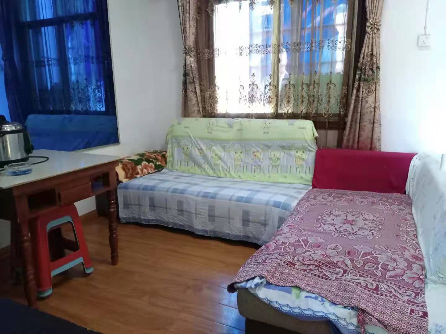 来园村  2室2厅1卫   800.00元/月户型图