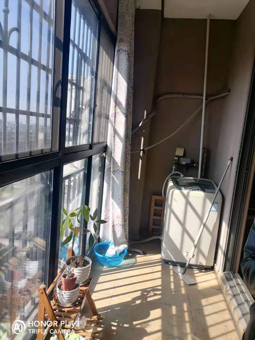 花漾年华(桂花园) 1室1厅1卫 1500.0元/月 花漾年华(桂花园) 1室1厅1卫 1500.0元/月室内图