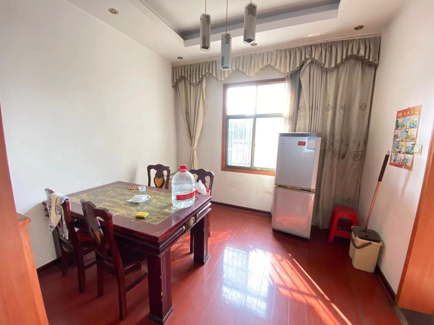 荷塘铺坝湾组散户 2室2厅1卫 1300.0元/月 荷塘铺坝湾组散户 2室2厅1卫 1300.0元/月户型图