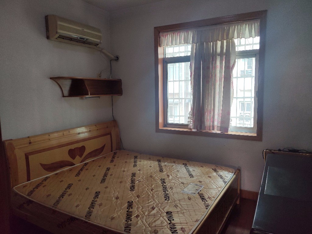 冶金工业学校大坪路19号 3室2厅0卫 1200.0元/月 冶金工业学校大坪路19号 3室2厅0卫 1200.0元/月小区图