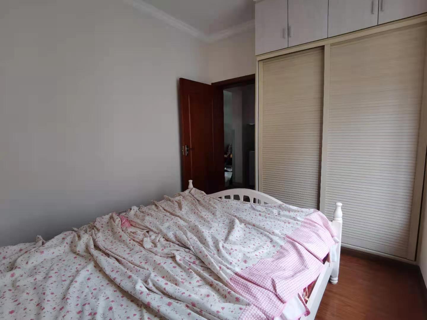 南湖锦苑 2室2厅1卫 2000.0元/月 南湖锦苑 2室2厅1卫 2000.0元/月室内图