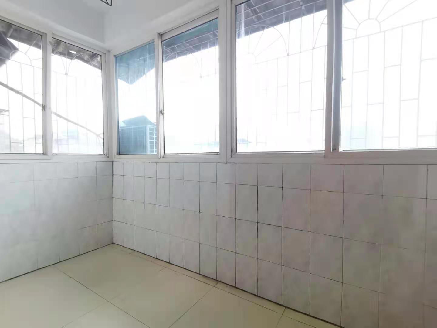 和平小区 2室2厅1卫 1100.00元/月 和平小区 2室2厅1卫 1100.00元/月室内图